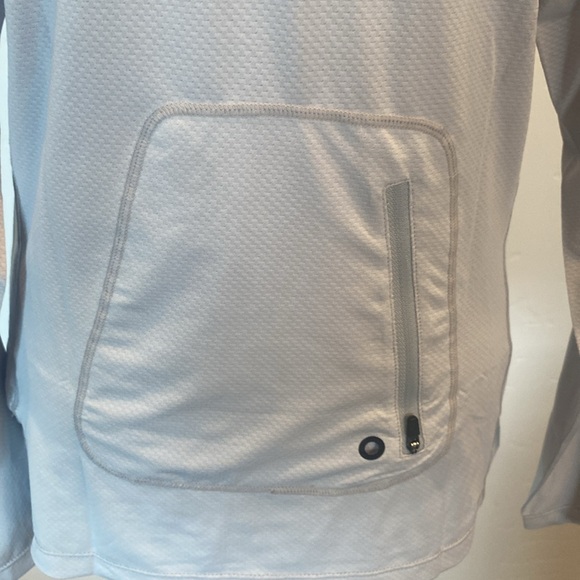 🎈RlaGed Women’s UPF 50+ Gray Shirt with Hood & Thumbholes, Size Small, NWT - Picture 5 of 11